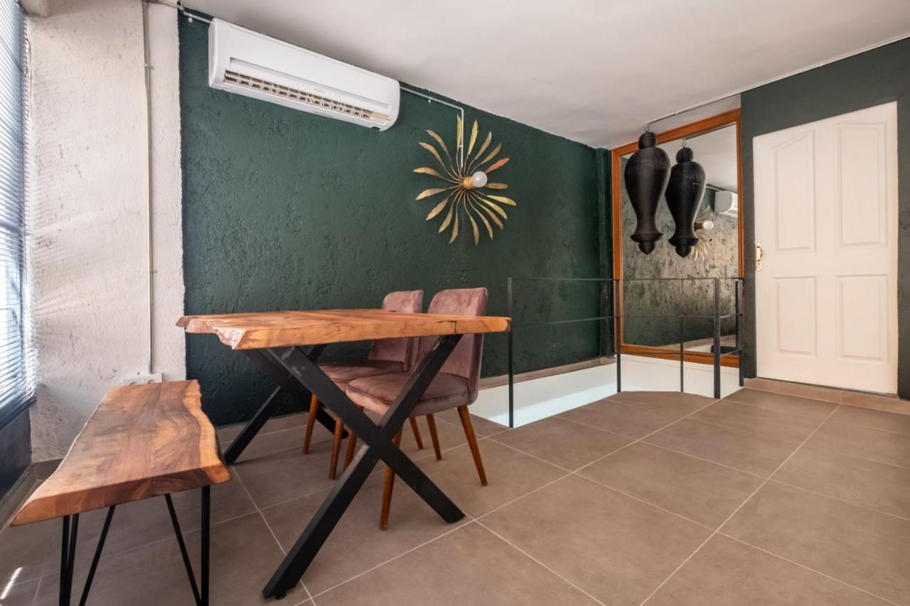 Amazing Flat With Stylish Interior In Beyoglu Istanbul